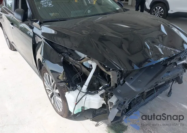 1N4BL4DV9RN371533: 42438814