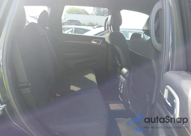 1C4RJFAGXJC333650: 42438867