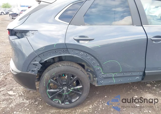 3MVDMBCM7PM587903: 42439069