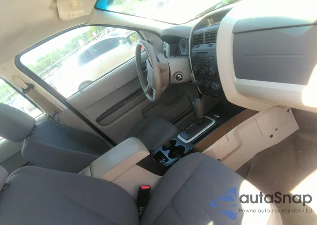 1FMCU0C70BKC08439: 42439163