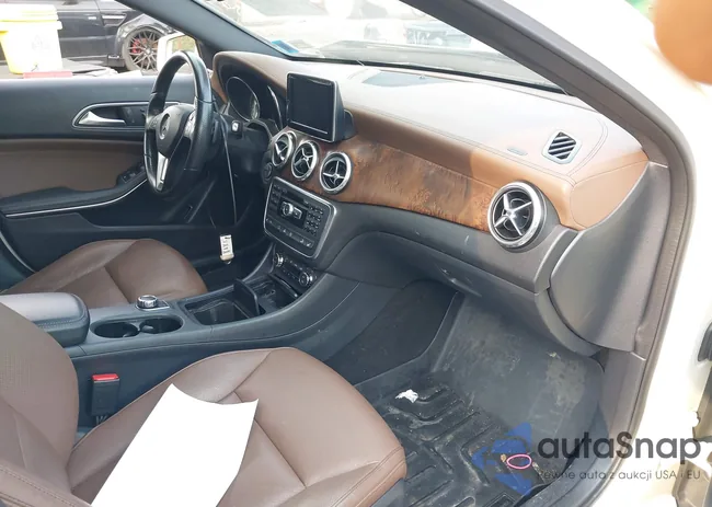 WDCTG4GB5FJ171363: 42439230