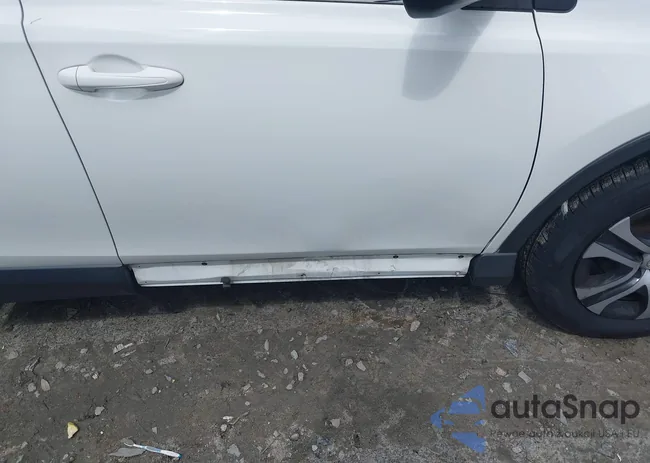 JTMBFREV8HJ700774: 42439345