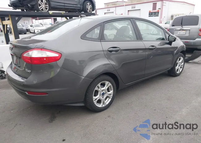 3FADP4BJ8FM133546: 42438460