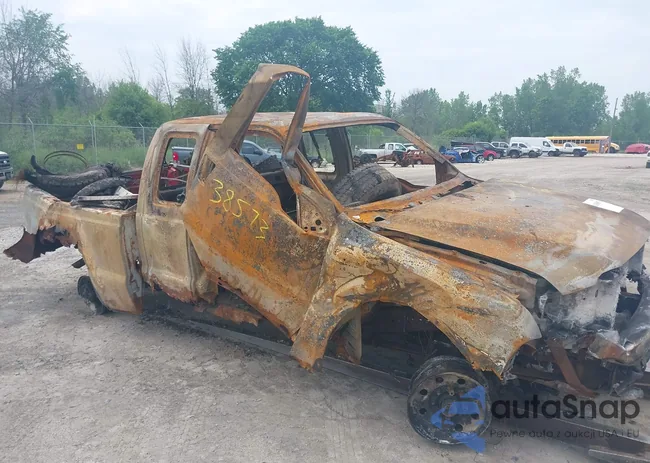 1FTNX21L9XEE85256: 42438573