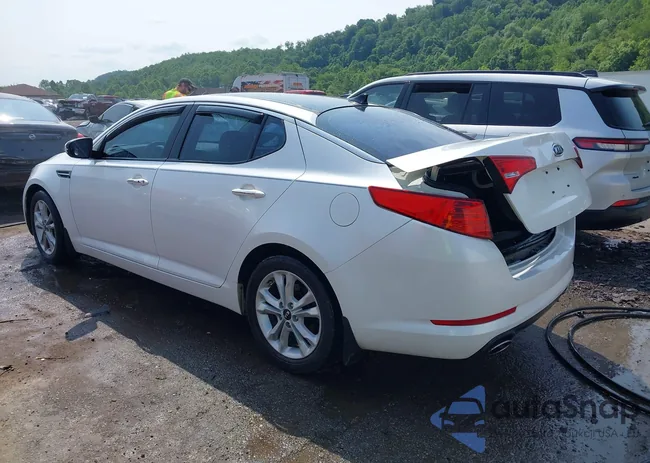 KNAGN4A78B5059688: 42438576