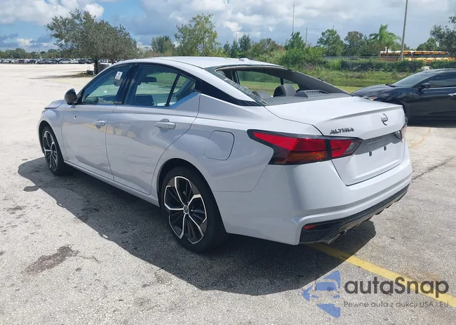 1N4BL4CV2RN363551: 42438631