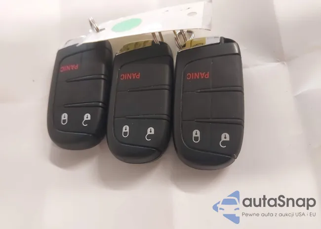 3C4NJDDB1NT164115: 42438645