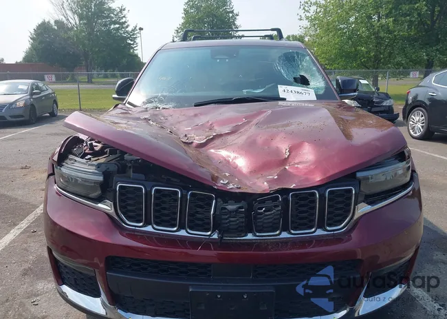 1C4RJKBG1P8743966: 42438677