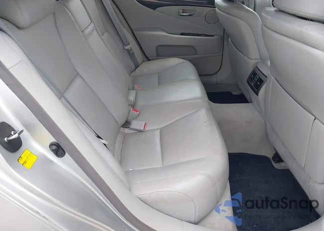 JTHCL5EFXB5010523: 42438765