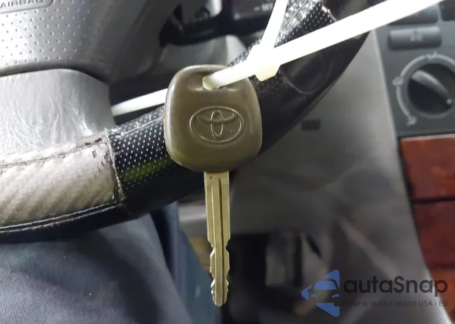 2T1BR32E75C492287: 42439791