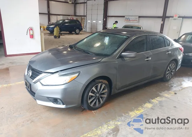 1N4AL3AP5HC193769: 42439810