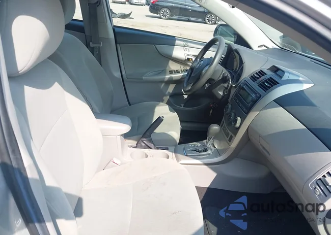 2T1BU4EE1CC772381: 42439989