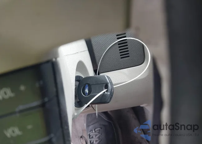 1FMCU9D70CKC27271: 42440003