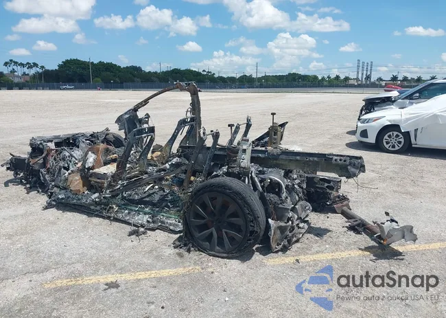 7SAXCBE54PF368072: 42440012