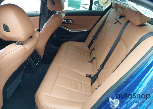 3MW5U7J05M8B55489: 42440059