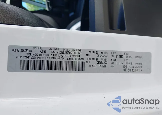 3C6TRVAG1HE531777: 42440062