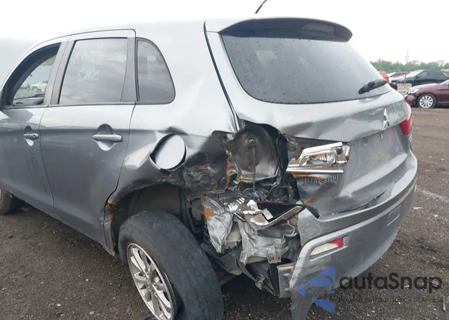 JA4AP3AUXBZ018517: 42440112