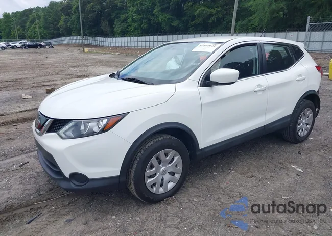 JN1BJ1CP5KW239647: 42440132