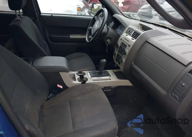 1FMCU9DG8AKA69789: 42440332