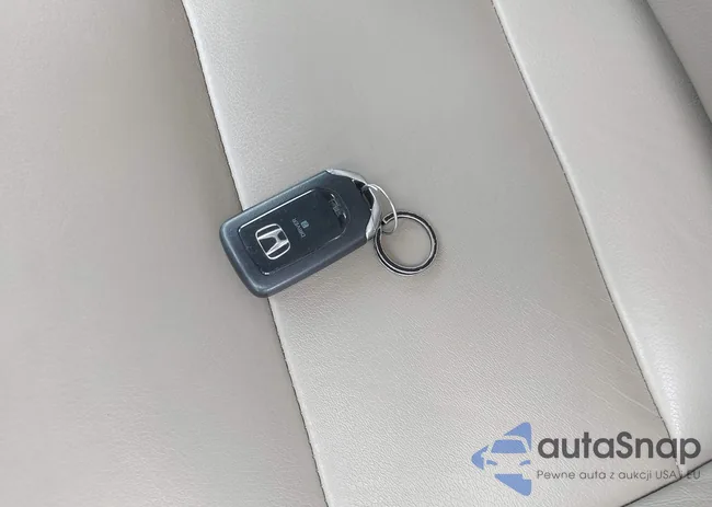 5FNYF6H55KB083207: 42439596