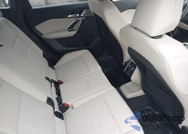 WBX73EF05R5Z86851: 42439728