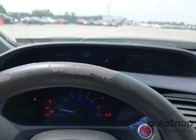 2HGFB2F81EH519866: 42440797