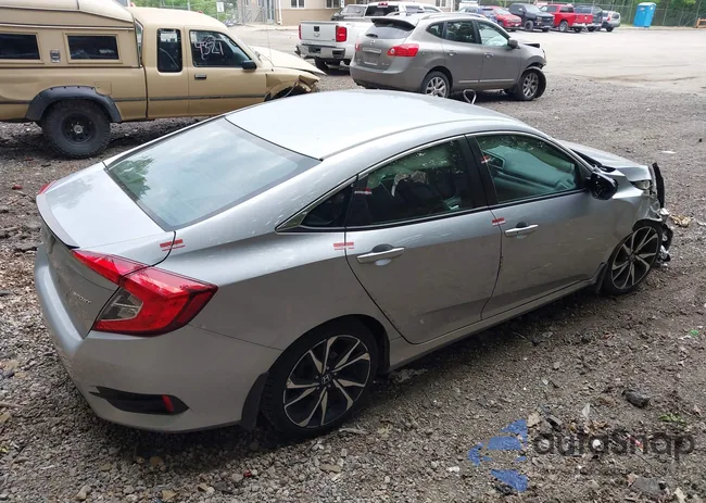 19XFC2F88LE213753: 42440808