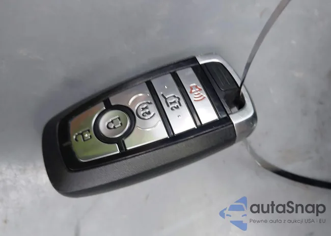 1FMJU2AT8LEA37510: 42440845