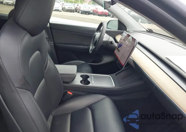 5YJYGDEE4MF262685: 42440996