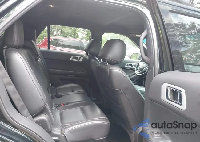 1FM5K7F84DGA28642: 42441095