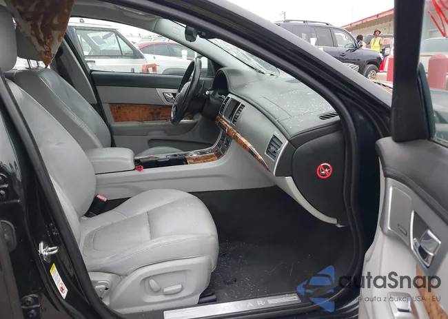 SAJWA0ES1DPS63520: 42440416