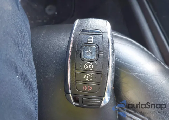 3LN6L5D95HR602083: 42440511