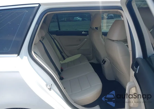 3VWML7AJXEM622874: 42440544