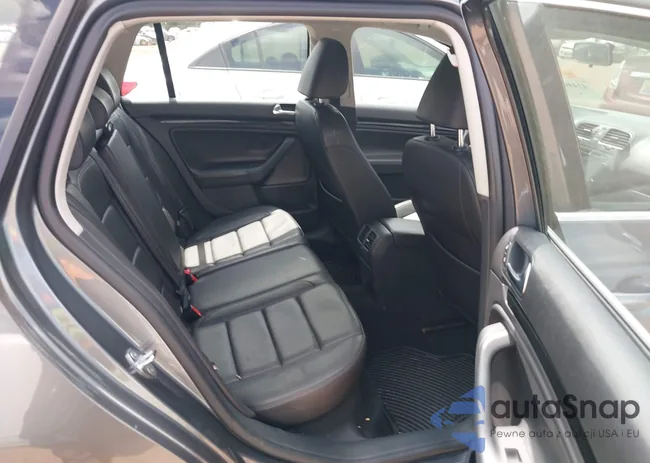 3VWPL7AJXDM666918: 42440688