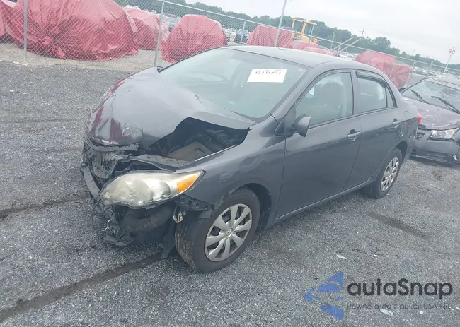 2T1BU4EE1CC864784: 42441831