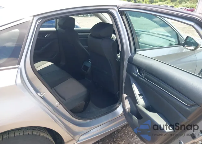 1HGCV1F10LA054547: 42442005