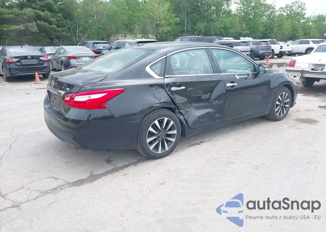 1N4AL3AP4GC222032: 42441407