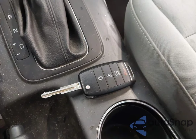 KNAFK4A6XG5543154: 42441564