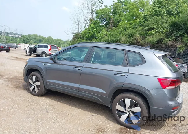 3VV8X7B26RM058437: 42441583