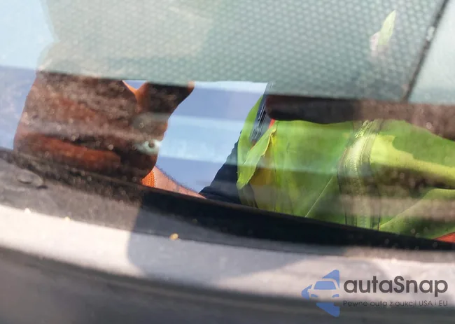 1FMCU4K37BKA45651: 42441757