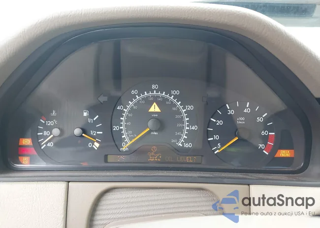 WDBJF65H4XA768667: 42442845