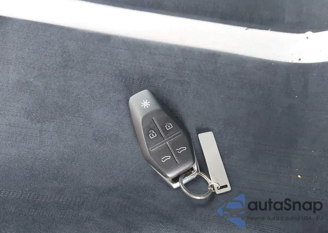 VCF1ZBU29PG005720: 42442914