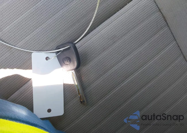 KNDPMCAC2H7085553: 42443190