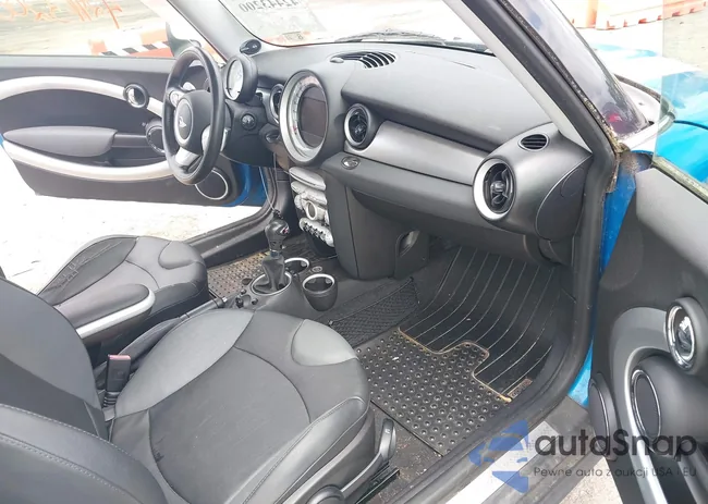 WMWMF7C55ATW88946: 42443200