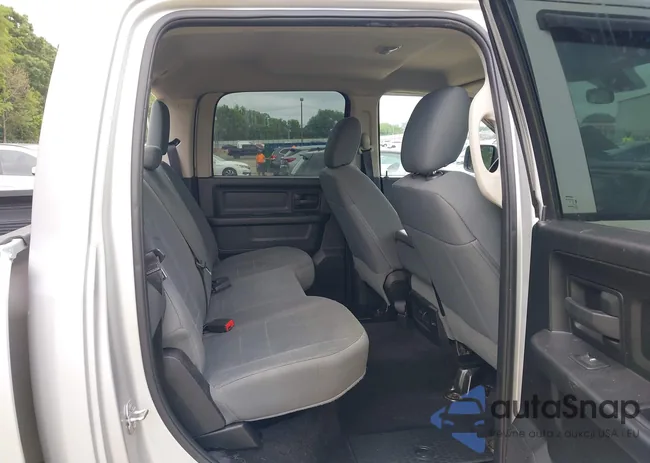 1C6RR6KTXFS523540: 42443233