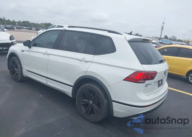 3VV3B7AX2KM098204: 42443312