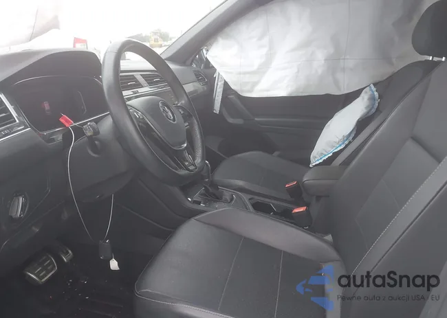 3VV3B7AX2KM098204: 42443312