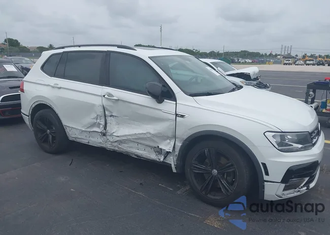 3VV3B7AX2KM098204: 42443312