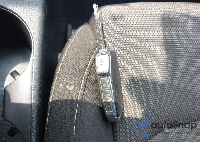 3KPF24AD2RE724712: 42443356