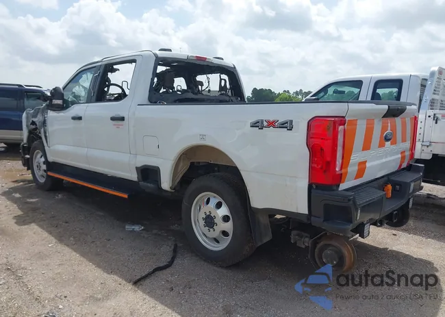 1FT7W2BA1REC21072: 42444059